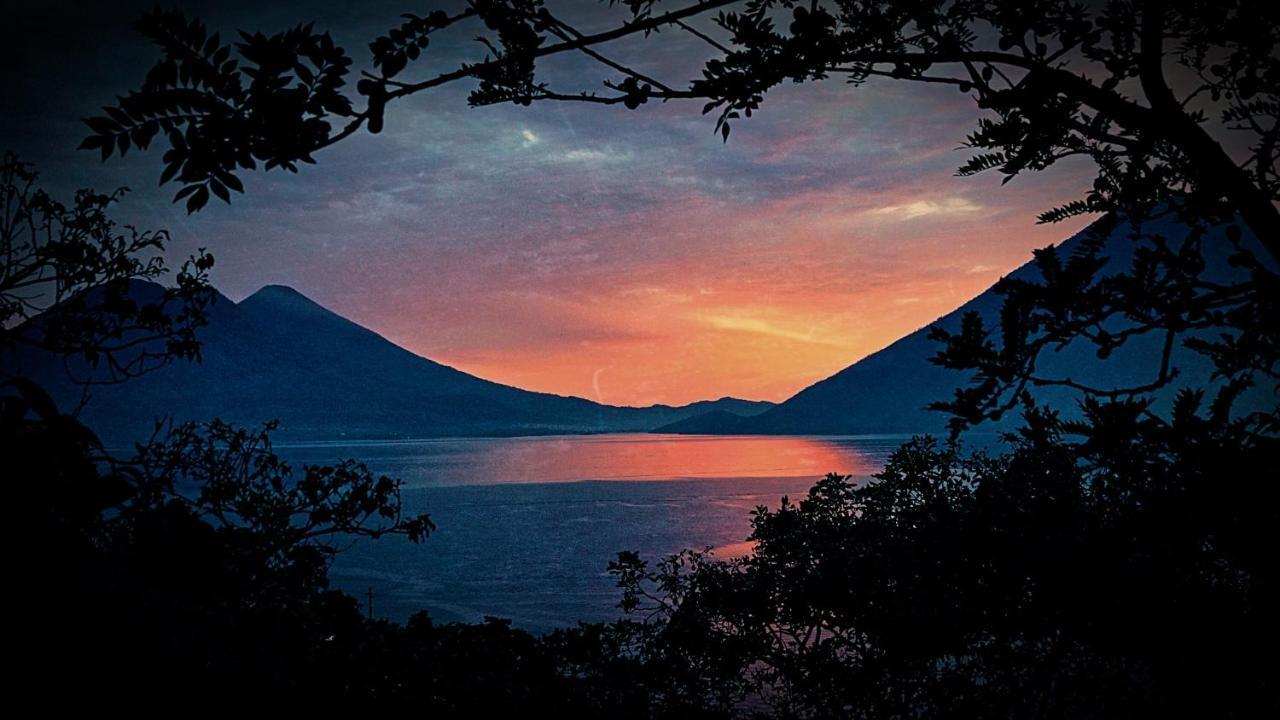 El Picnic Atitlan Hotel Tzununa Exterior photo